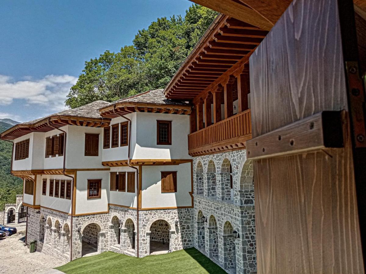 Guest Mansion, Гостински Палат Rostusa Экстерьер фото