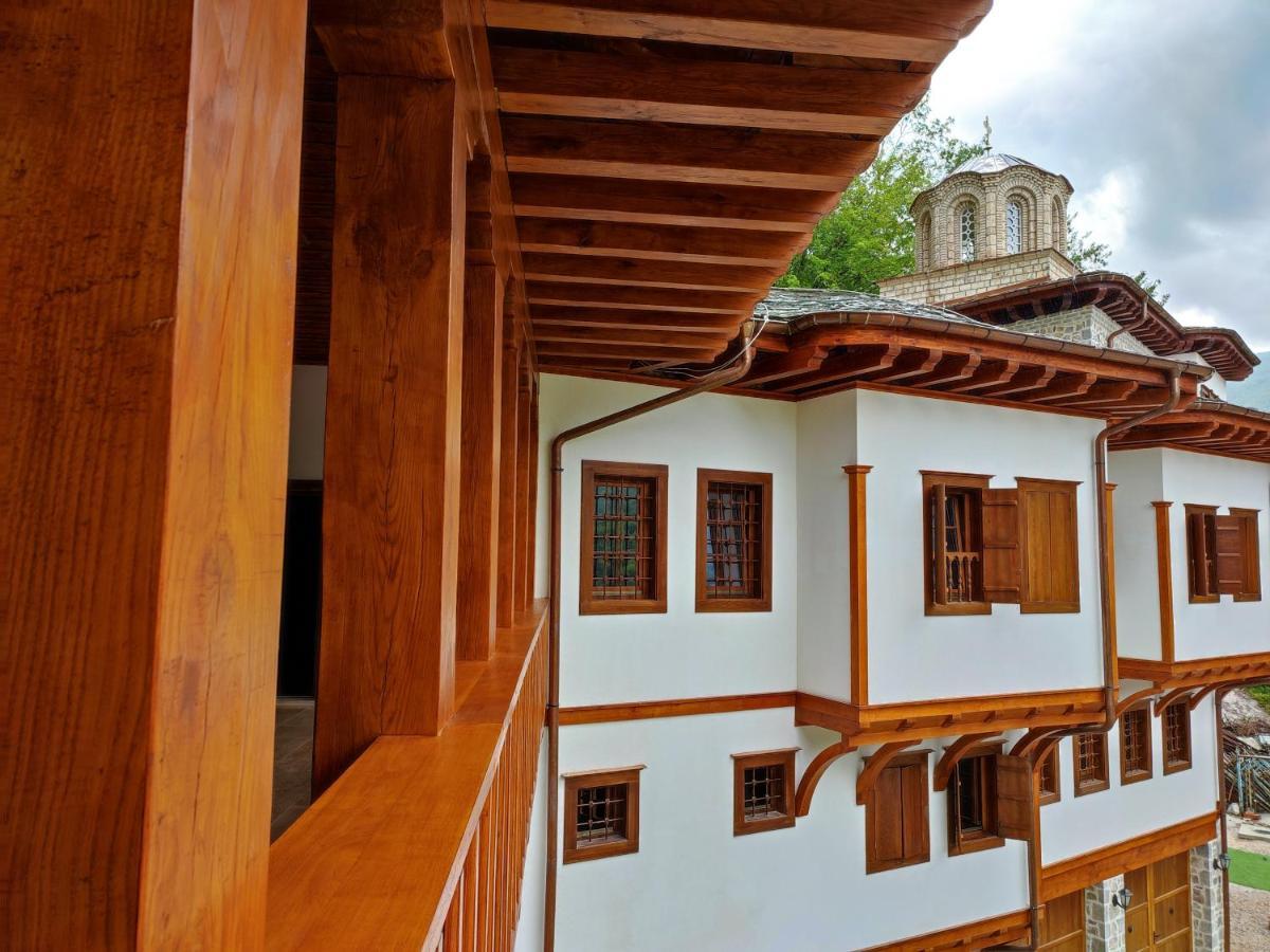Guest Mansion, Гостински Палат Rostusa Экстерьер фото